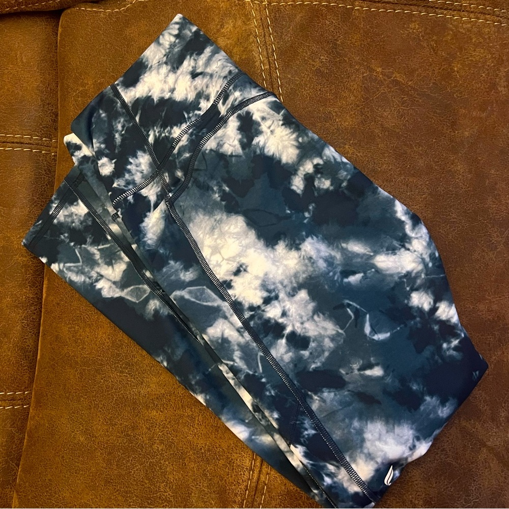 Navy/White Tie Dye Fabletics Leggings NWOT